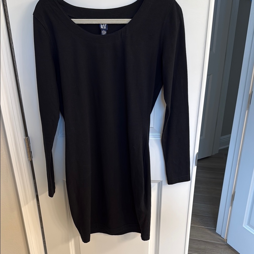 GAP sz L retro GAP 1980’s Black Sheath Dress above knee long Sleeve Scoop Neck